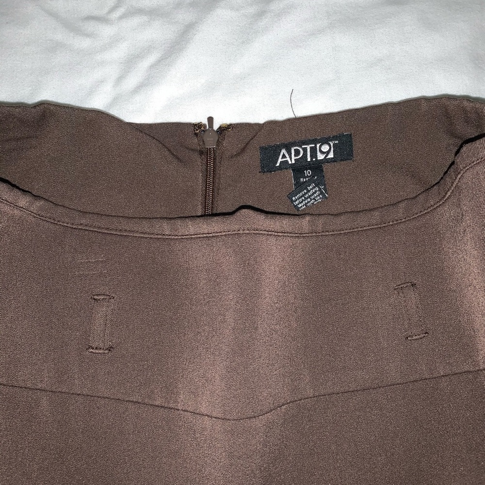BROWN SKIRT